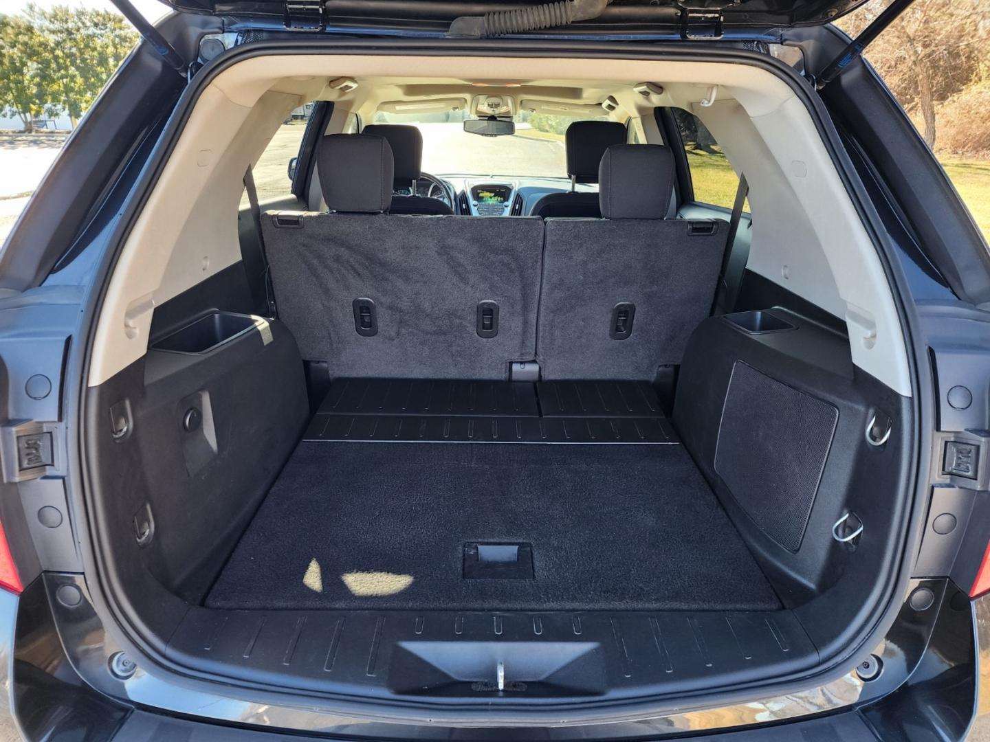 2014 BLACK /Black Chevrolet Equinox LT (2GNALBEK0E6) with an 2.4 4cyl. engine, Automatic transmission, located at 1221 Madison St., Shelbyville, TN, 37160, (931) 680-9439, 0.000000, 0.000000 - Photo#3